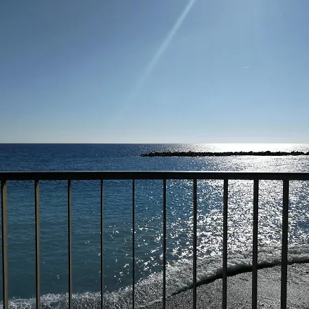 Casa Fiorenza Parcheggio Privato Sanremo