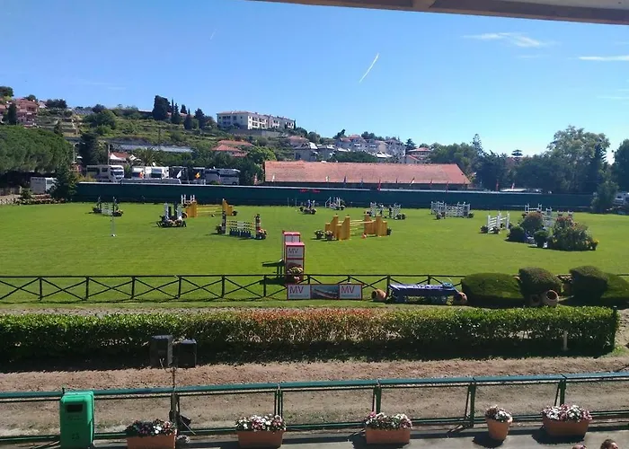 Casa Fiorenza Parcheggio Privato Sanremo